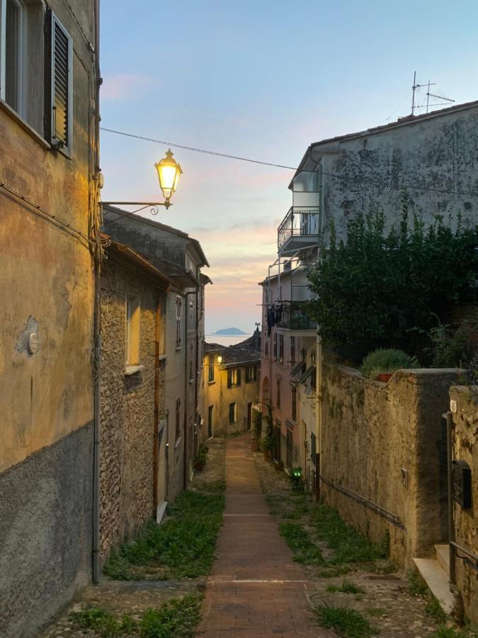 Appartamento La Serra Di Angela A Lerici Exterior photo